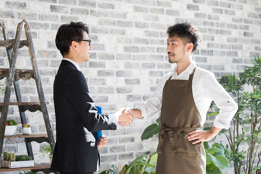 開業時の仕入先・外注先の確保をするイメージ