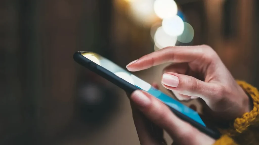 Instagram(インスタグラム)のDM(ダイレクトメッセージ)とは