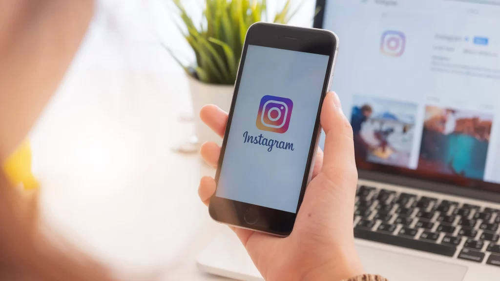 Instagram(インスタグラム)で予約投稿する方法