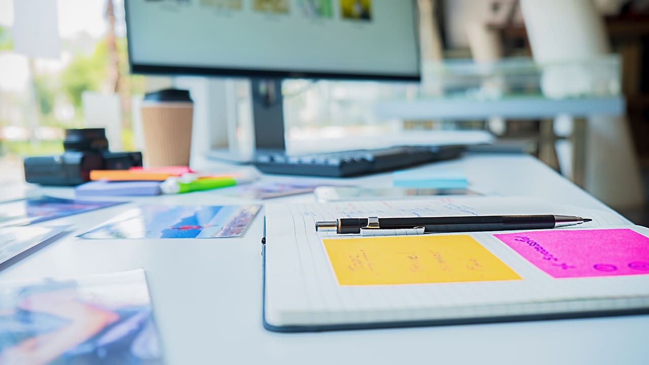 クリック率が低い原因を分析するイメージ
